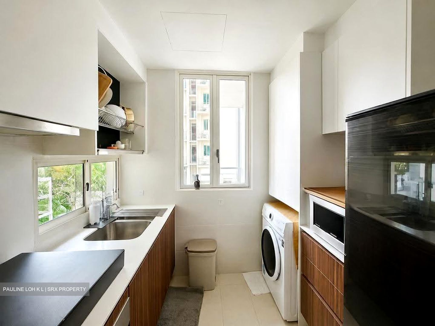 Vacanza @ East (D14), Condominium #612616761